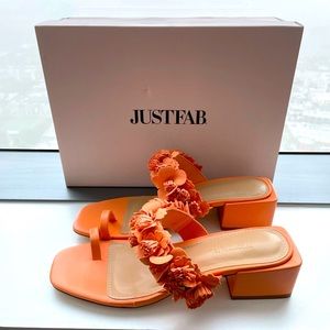 •|New| JustFab Orange 🍊 Sandals